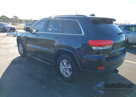 2015 Jeep Grand Cherokee Laredo z USA, uszkodzony, nr VIN 1C4RJEAG7FC669645